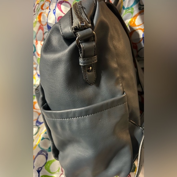 Calvin Klein Large Leather Tote Purse - Picture 2 of 15